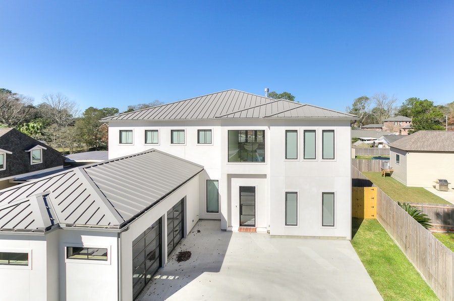 What’s the BEST Hurricane Resistant Roofing System?