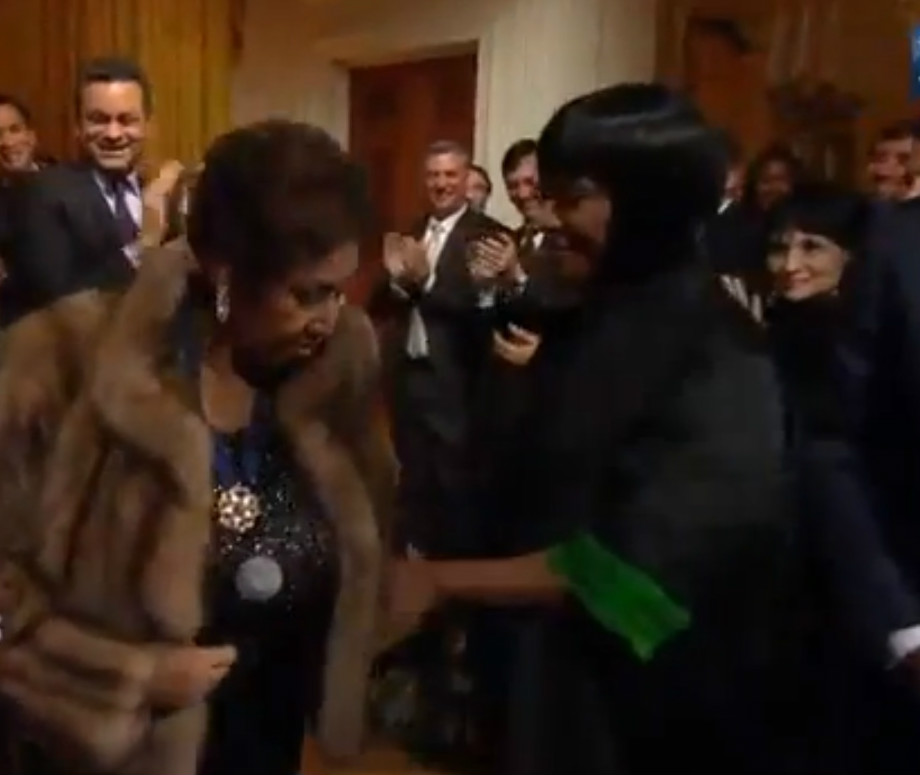 The Shade Is Real Aretha Franklin Launches Food/Pie Line To Rival
