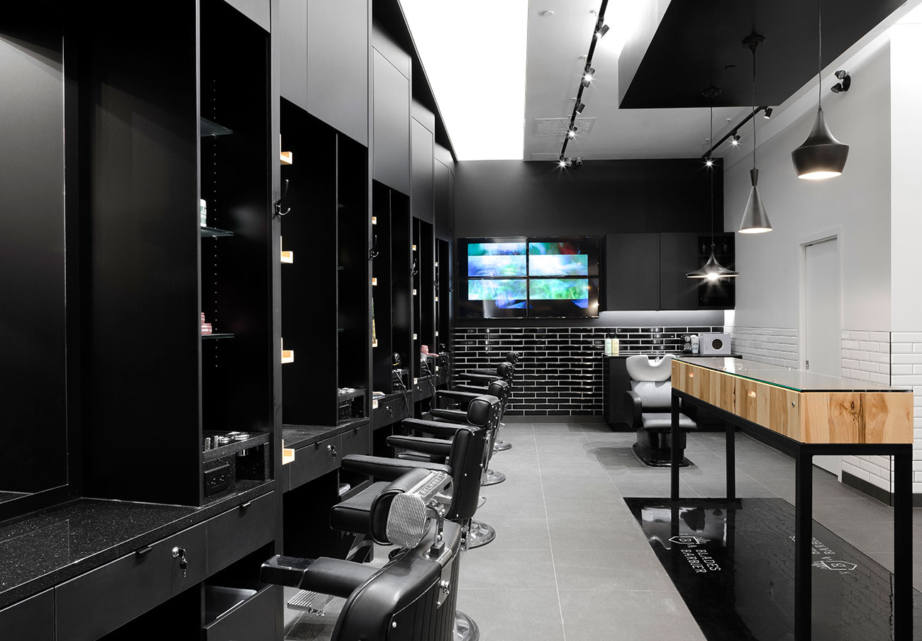 Blades Barbier le nouveau salon de barbier authentique dans un décor