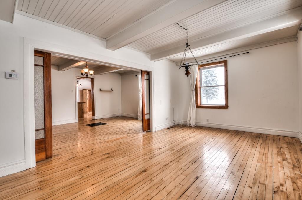 Charmante maison de 1890 à vendre dans la ville de Contrecoeur Joli