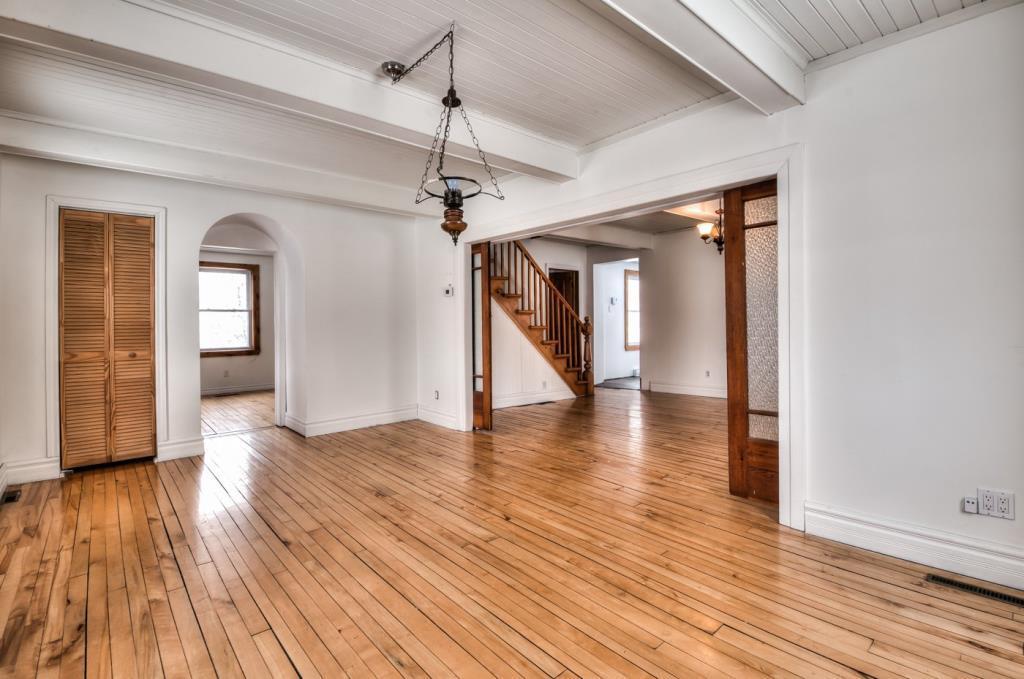 Charmante maison de 1890 à vendre dans la ville de Contrecoeur Joli