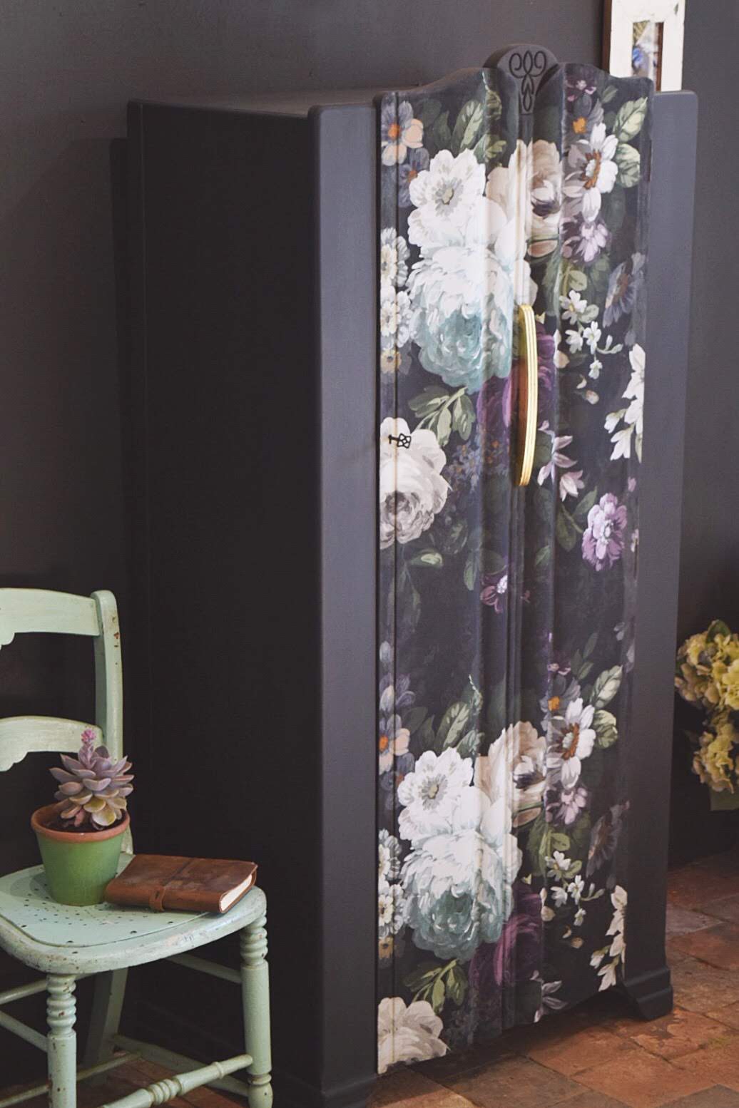 Fabric Decoupage Wardrobe Tutorial Jonathon Marc Mendes