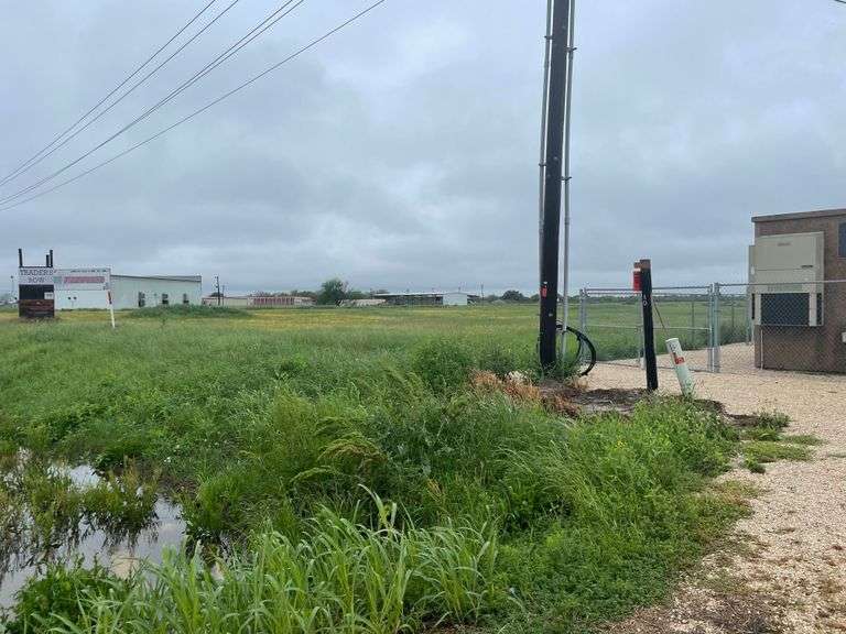 Commercial Land Victoria, TX Area Auction