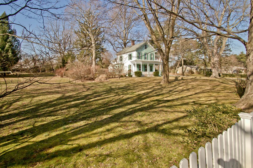 113 North Avenue, Westport, CT 06880