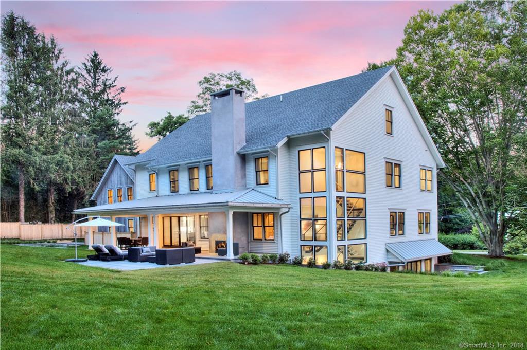 11 Burr Farms Road Westport, Connecticut 068803818