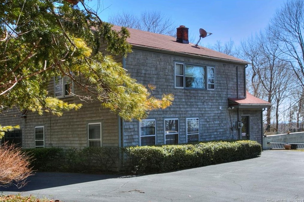 505 Sport Hill Road, Easton, CT