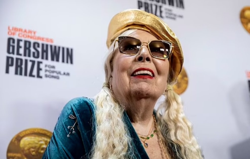 Joni Mitchell Library Joni Mitchell joined by Cyndi Lauper, Annie