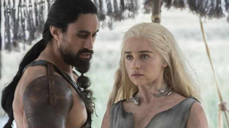 Game of Thrones S6E1 Recap 'The Red Woman' Jon Negroni