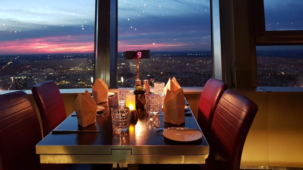 Berlin TV Tower Dinner Above The City