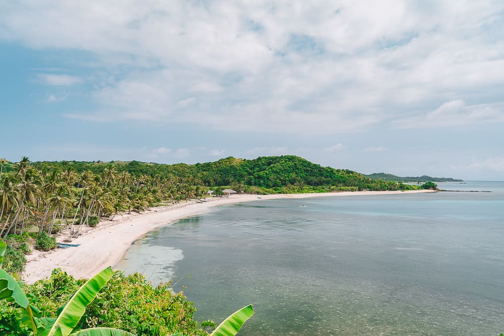 TABLAS ISLAND 10x Epic Things To Do & Travel Guide Jonny Melon