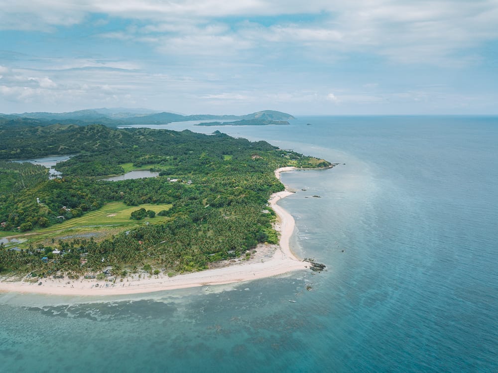 TABLAS ISLAND 10x Epic Things To Do & Travel Guide Jonny Melon