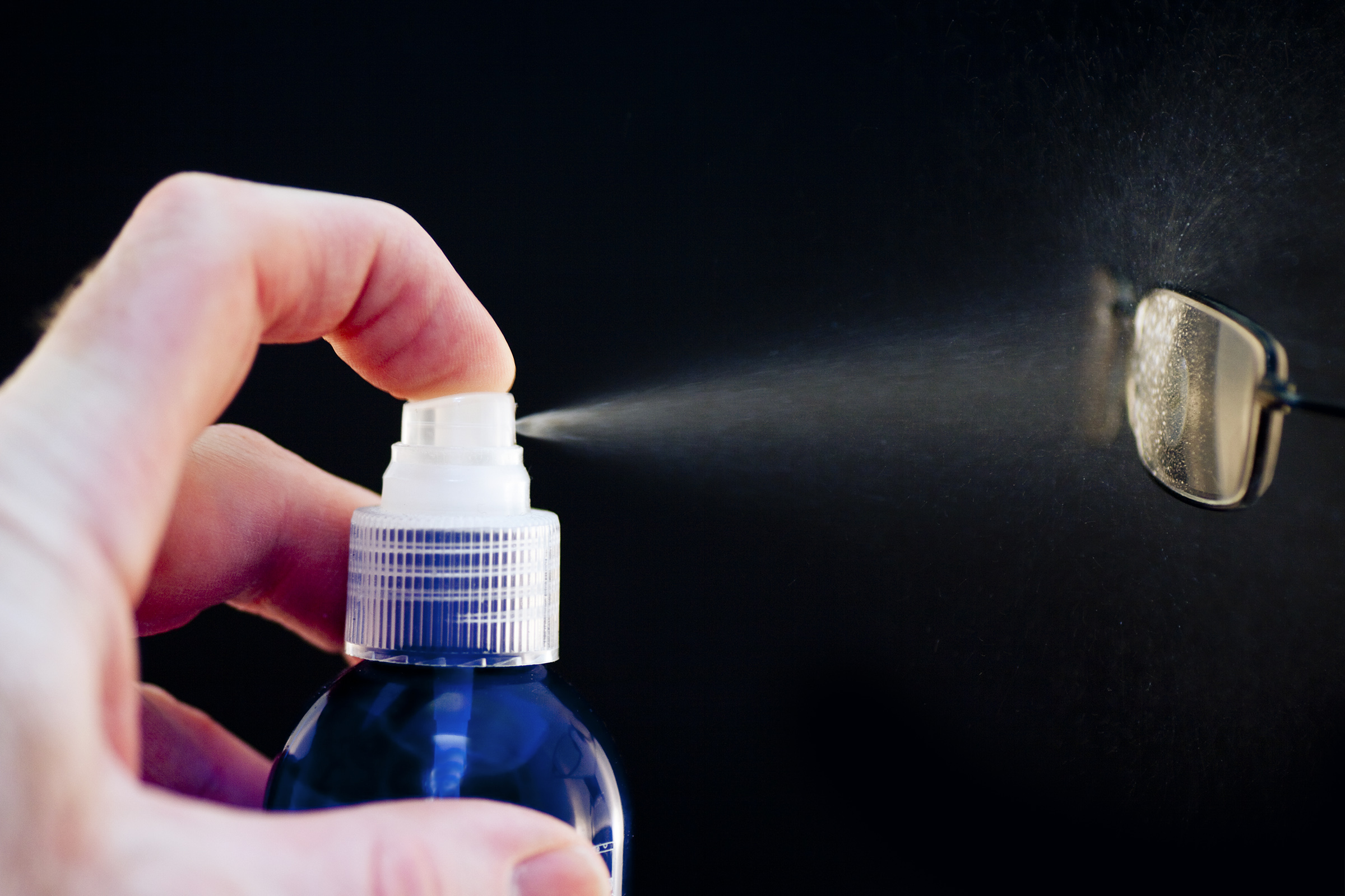 Free photo Cleaning solution Bottle, Technology, Spraying Free