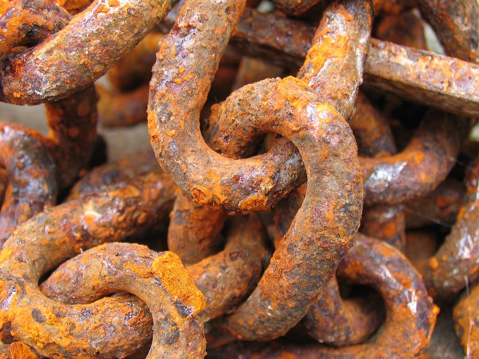 Free photo Rusted metal chain Chain, Corroded, Cracked Free
