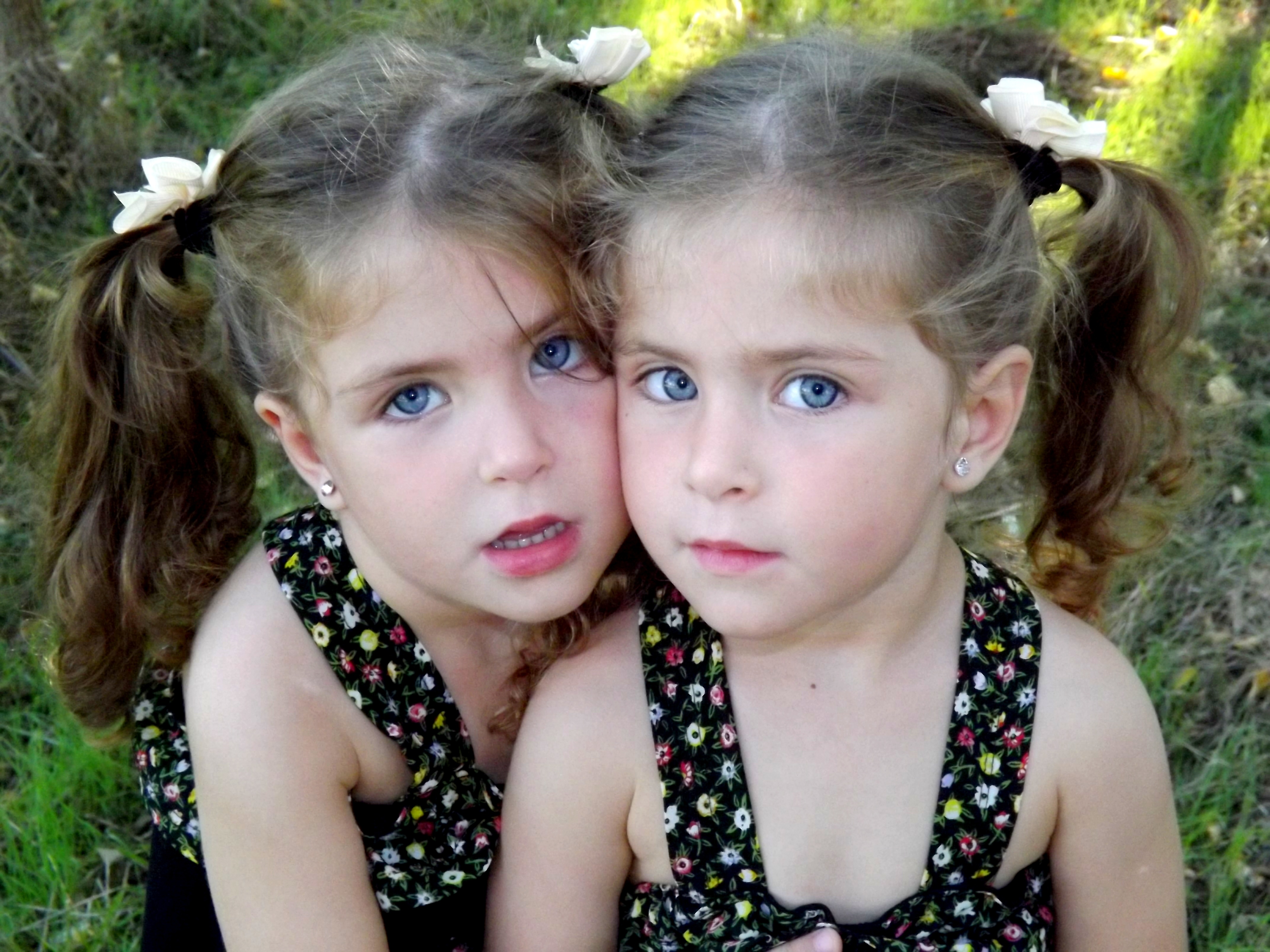 Free photos: Sisters - 55 images, Sisters photos, Sisters pictures - Jooinn