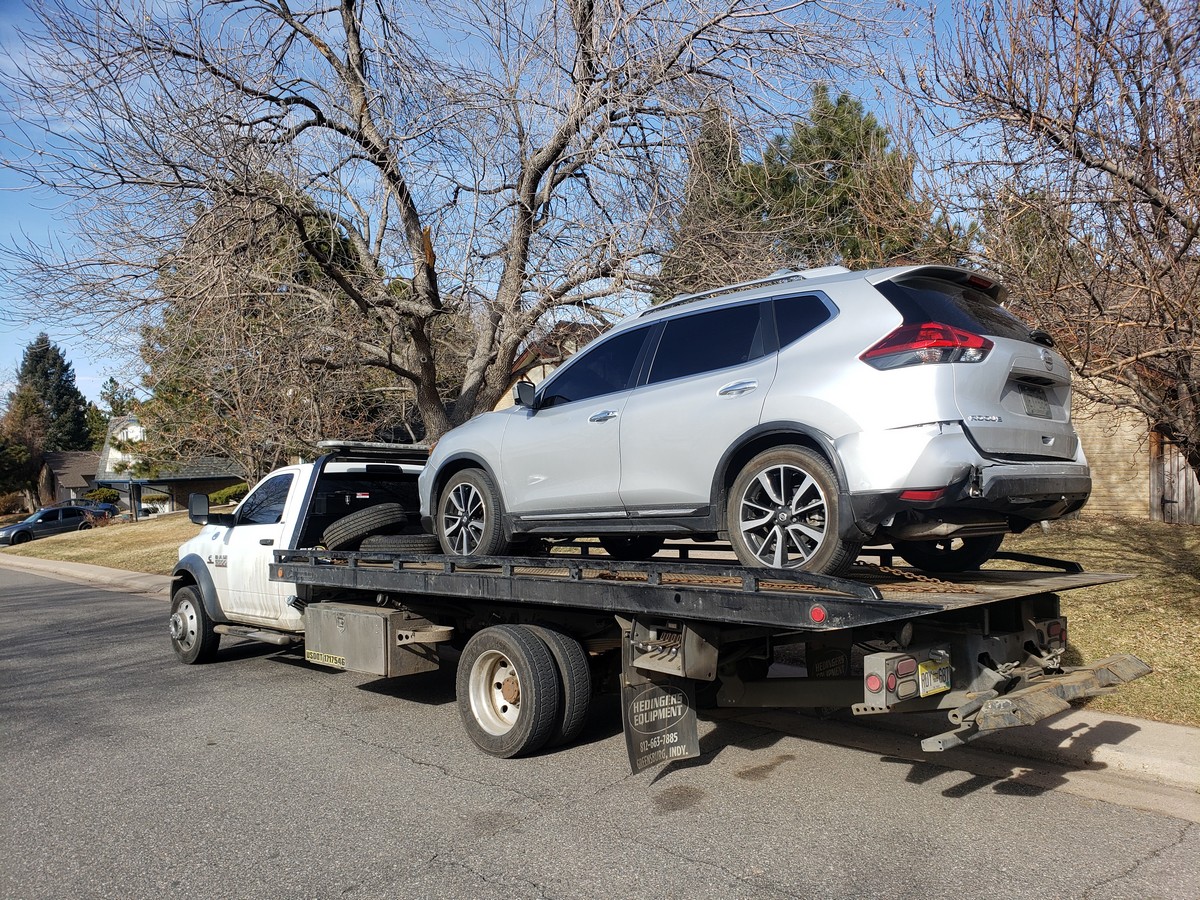 Towing Junk Car Buyer in Denver, Colorado