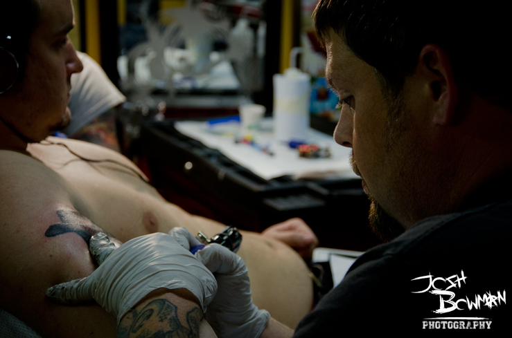 Chris Oldhouser and Porkchop at Elite Ink Tattoo Shop in Florence, SC