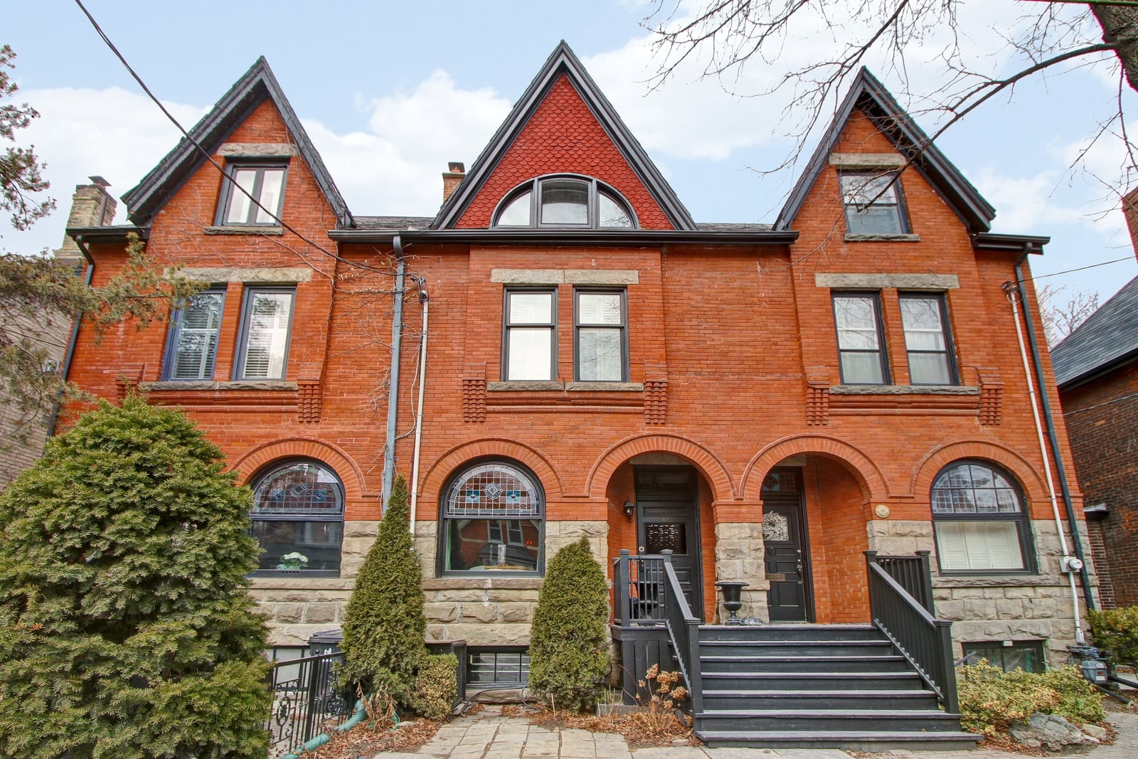 42 Boswell Avenue The Josie Stern Team