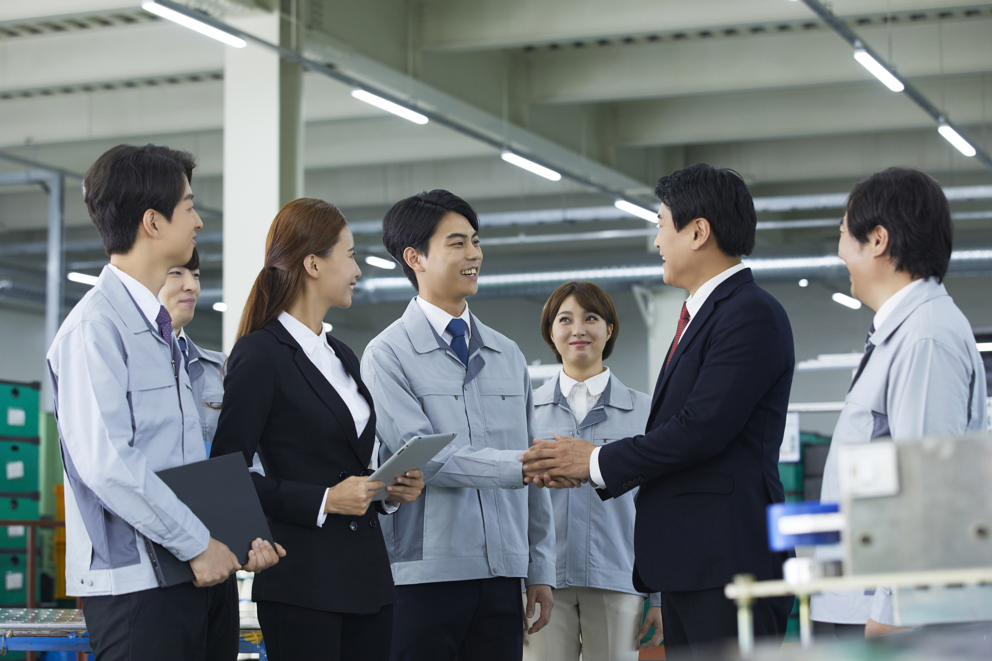 【営業に向いてないは思い込みかも⁉】営業職って何が大変？やりがいは？ 就職ジャーナル