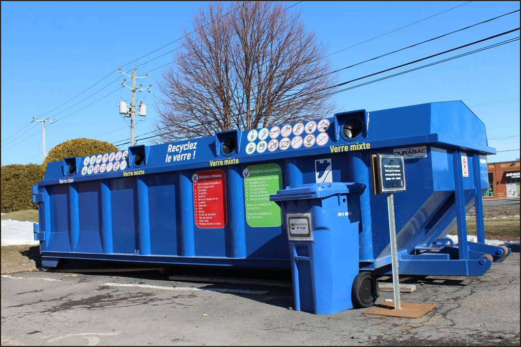 Dépôt pour recycler les contenants de verre à Chambly Journal le