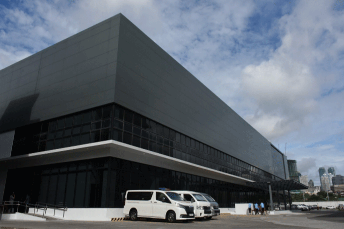 SMC turns its new, modern sports facility into vaccination site for