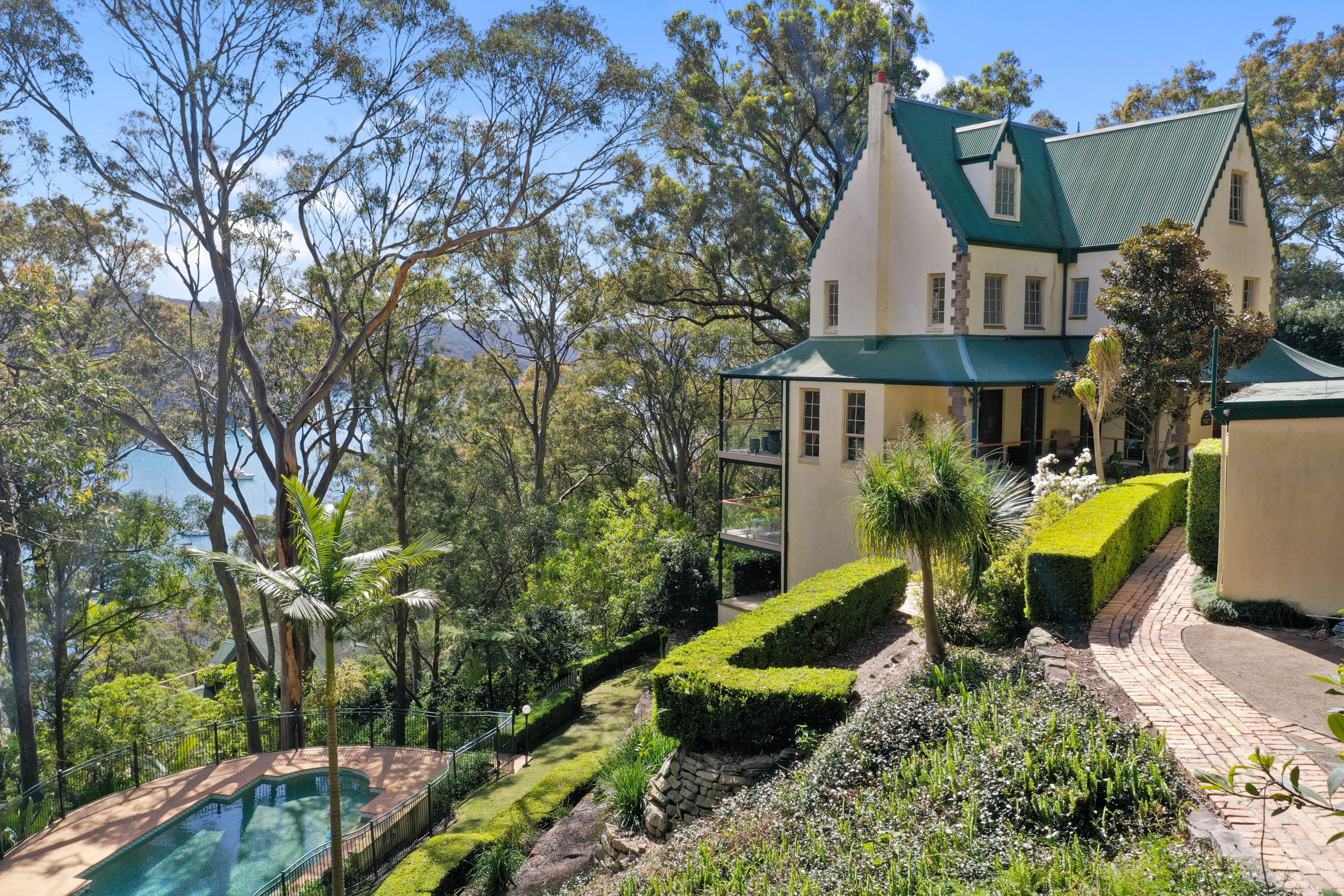 HOLIDAY RENTAL, Church Point House Journey Our World