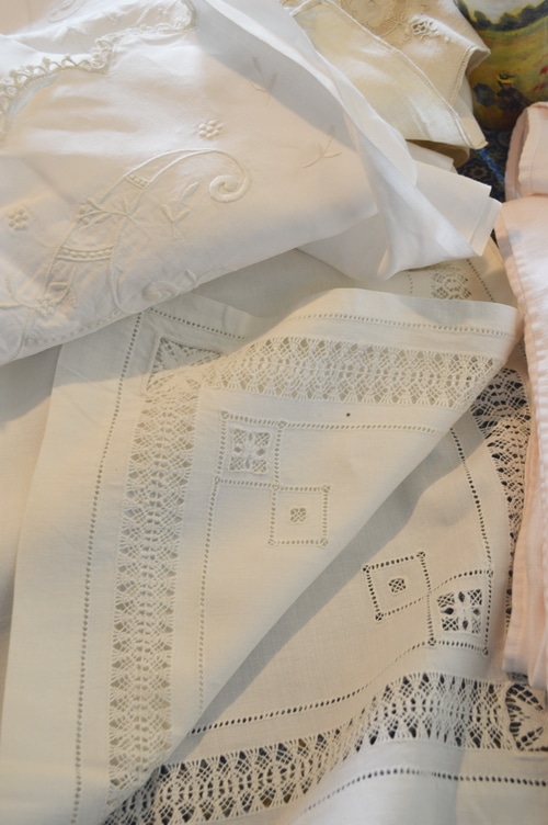 DiY Linen spray for ironing vintage linens