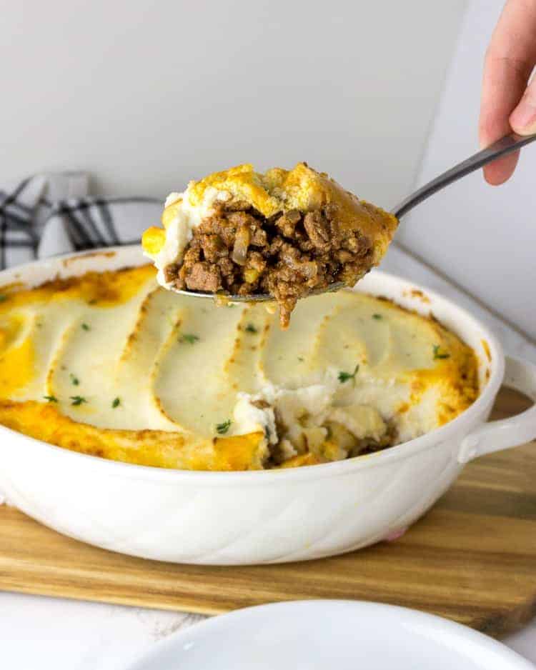 Keto Shepherd's Pie with Cauliflower Topping