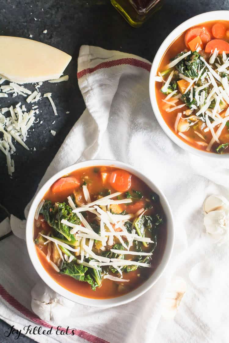 Easy Vegetable Soup with Kale Low Carb, Paleo, Whole30