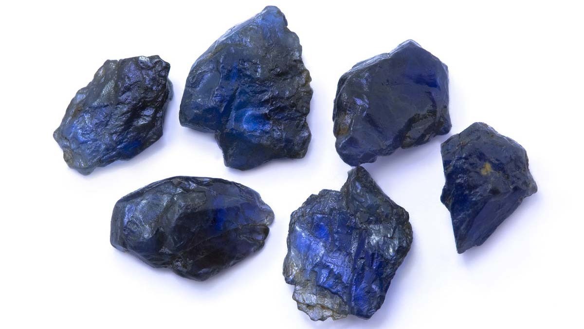 Sapphire Magical Properties Improve Your Psychic And Intellectual