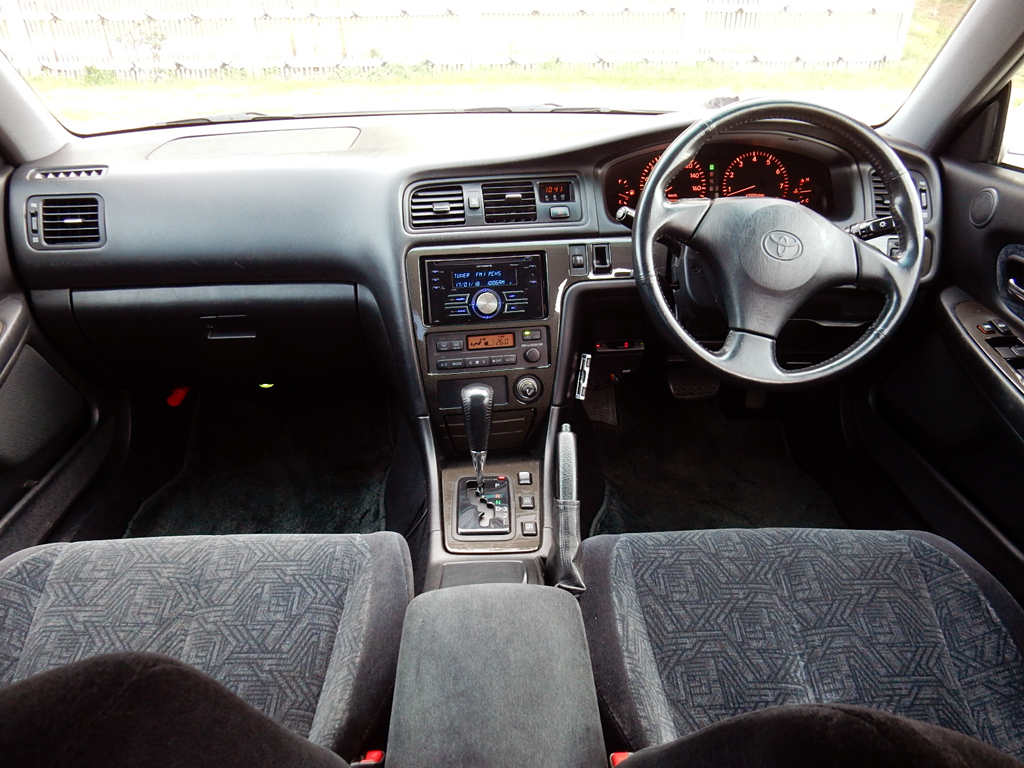 Toyota Chaser JZX100 Tourer V AT Late Model 1.Owner Service History