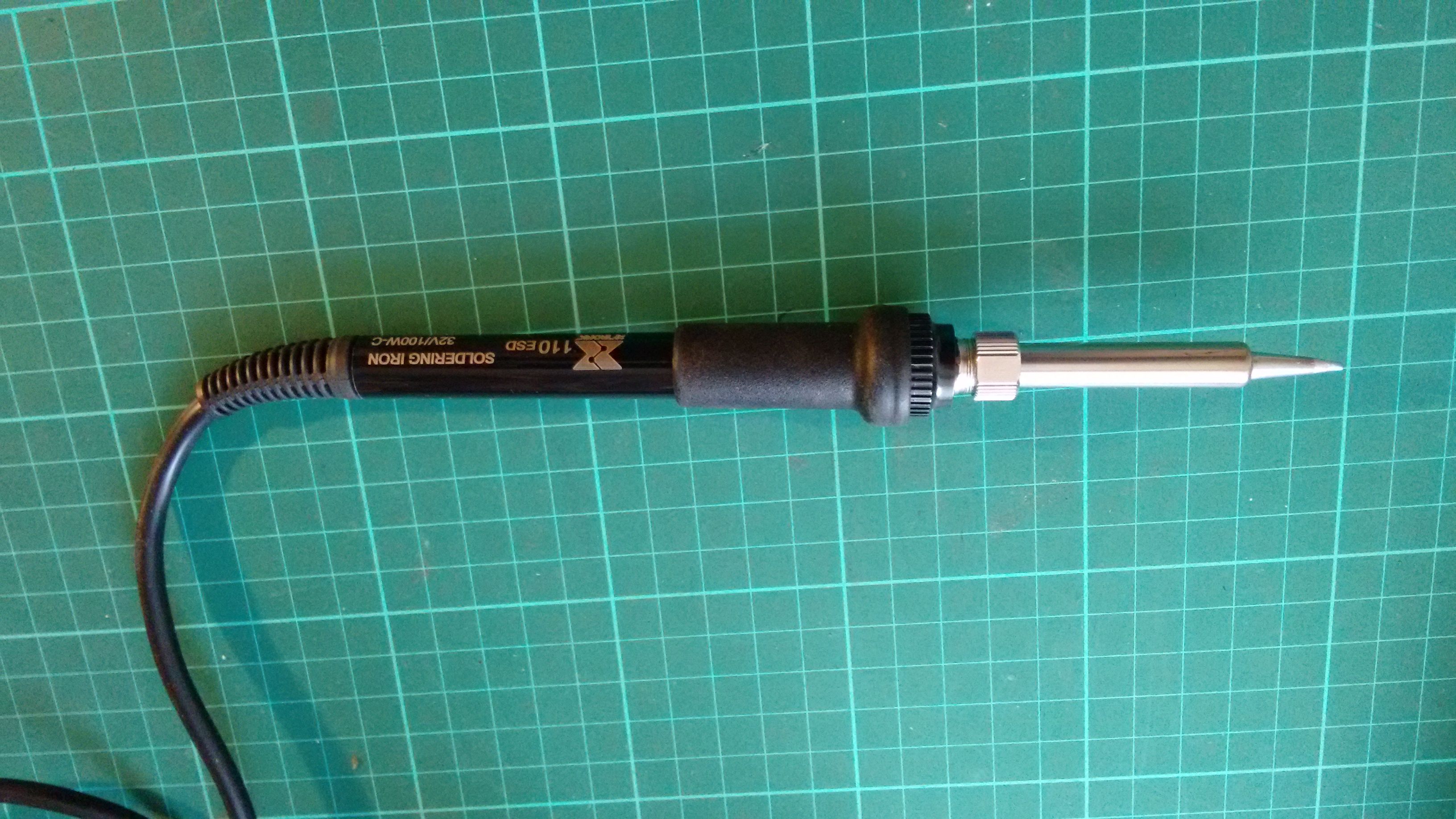 Review of Xytronic LF1700 soldering iron