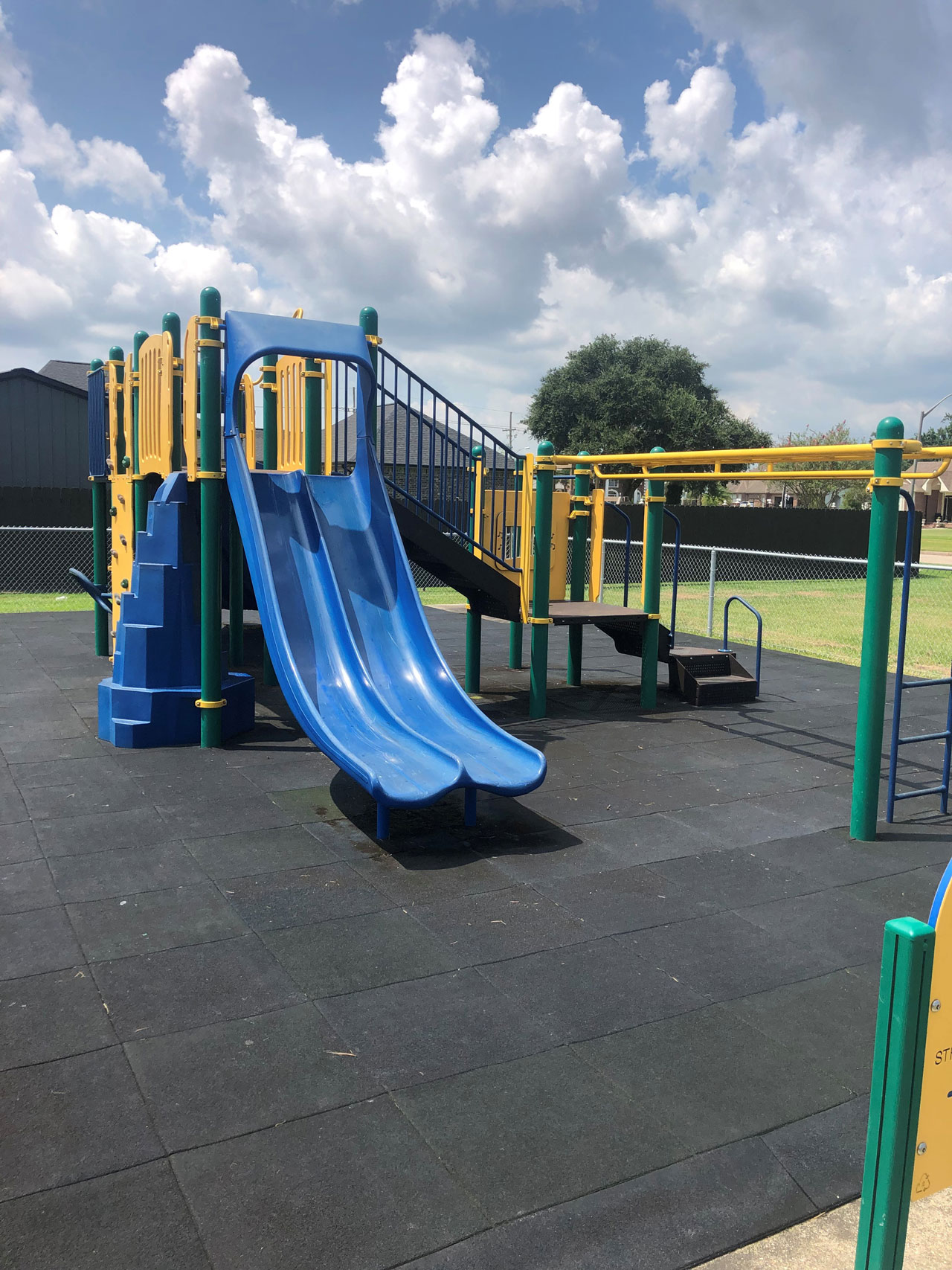 Oak Forest Tot Lot — Jefferson Parish Parks & Recreation