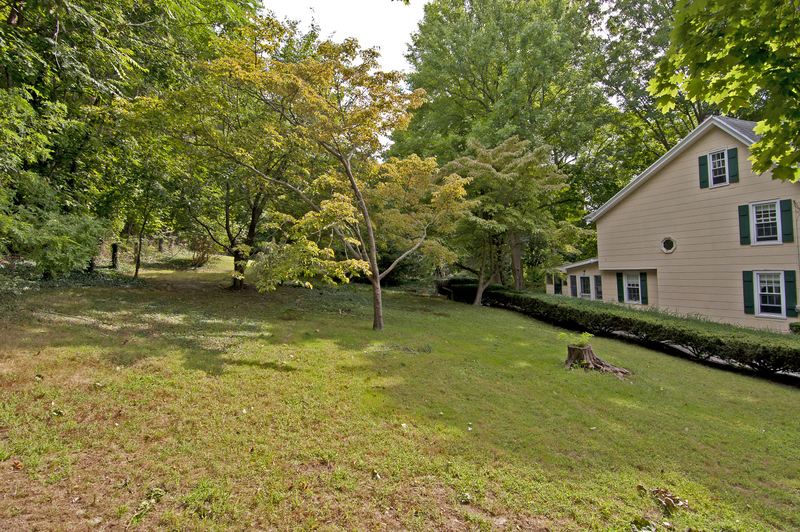 A Little Piece Of Paradise In Port Jefferson Village! 439k Jolie