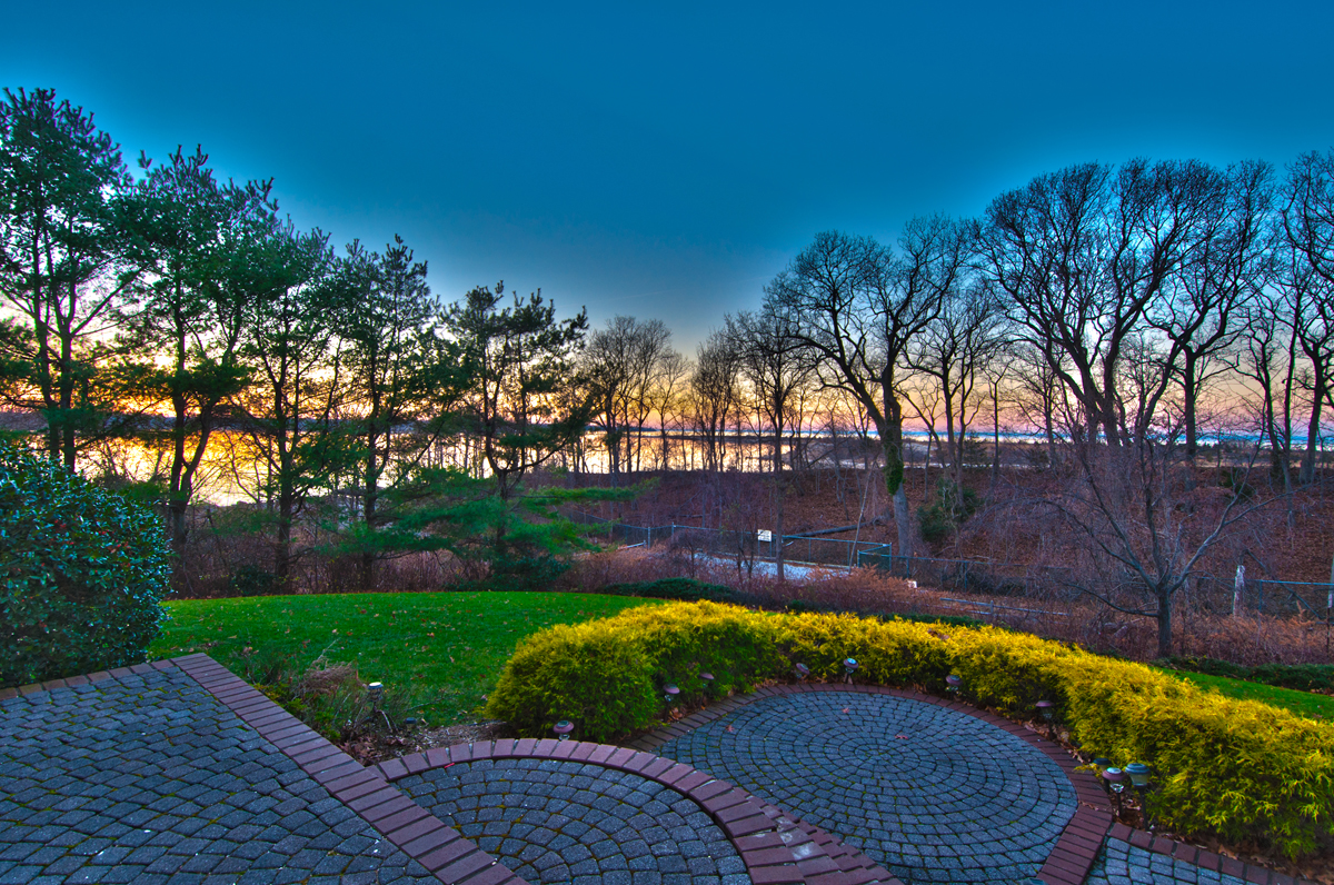 Motivated Seller — Let’s Make A Deal! Belle Terre NY Jolie Powell