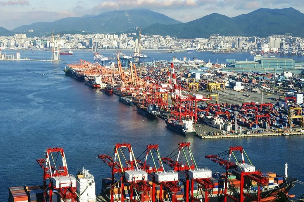 Shipping capacity in Asia strong despite global shocks UNCTAD report