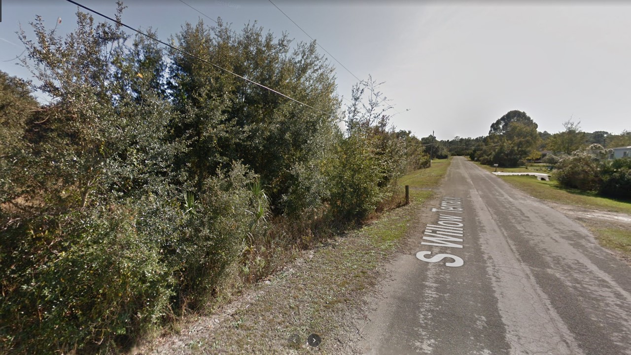 Homosassa, FL 1.5+ Acre Mobile Home Lot with No Impact Fees