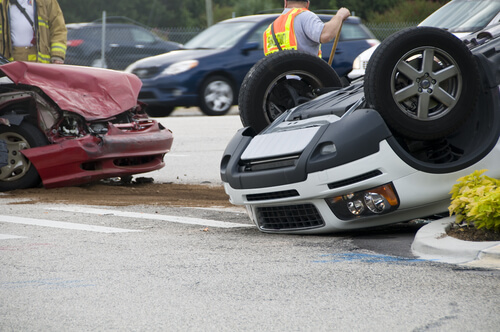 What Causes SUV Rollovers? Call Parkersburg Accident Lawyers Jim Leach