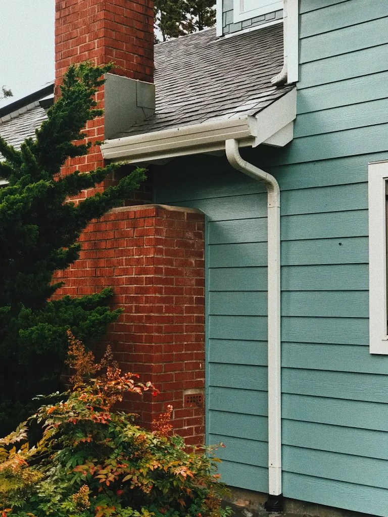Your Guide To Rain Gutter Installers In The Greenville Area