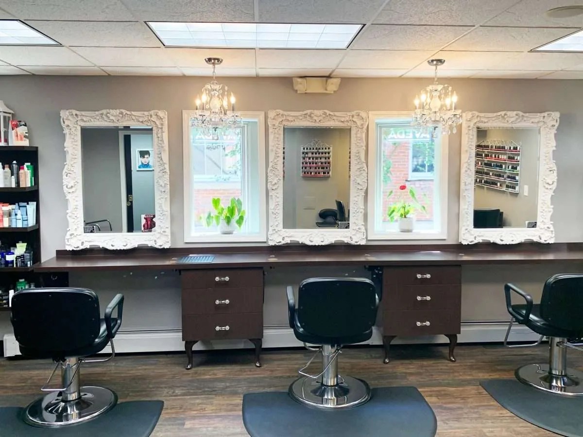 Chagrin Falls · John Robert's Spa