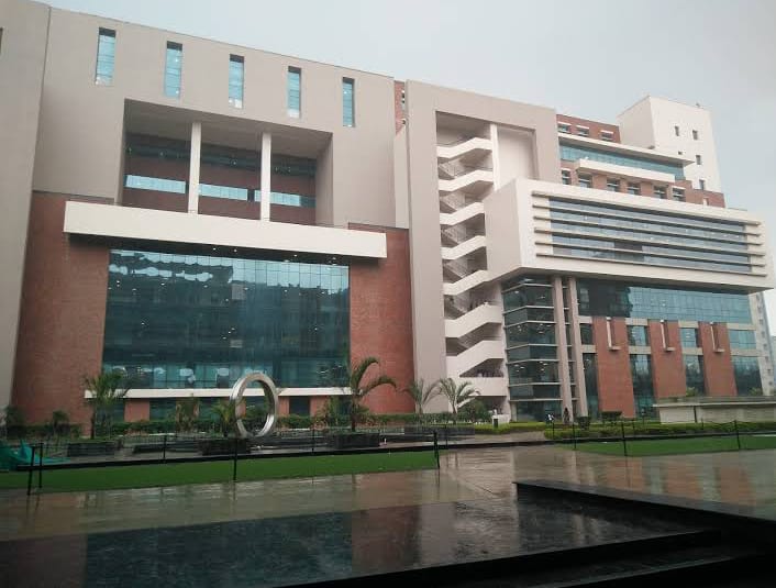 Galaxy business park,sector 62,noida JSG