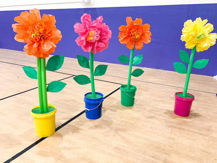 Stock Up On Pool Noodles Now To Make These DIY Giant Flowers