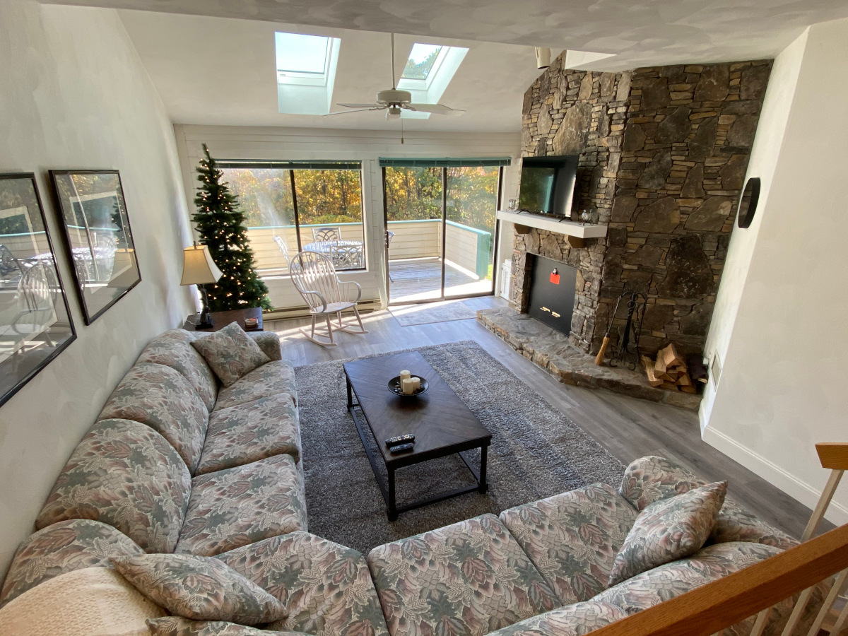 7 Springs Chalet Home Rental