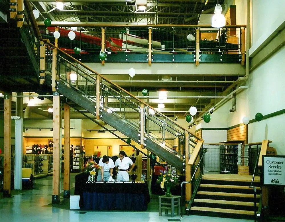 REI Seattle Architects, JT Architecture