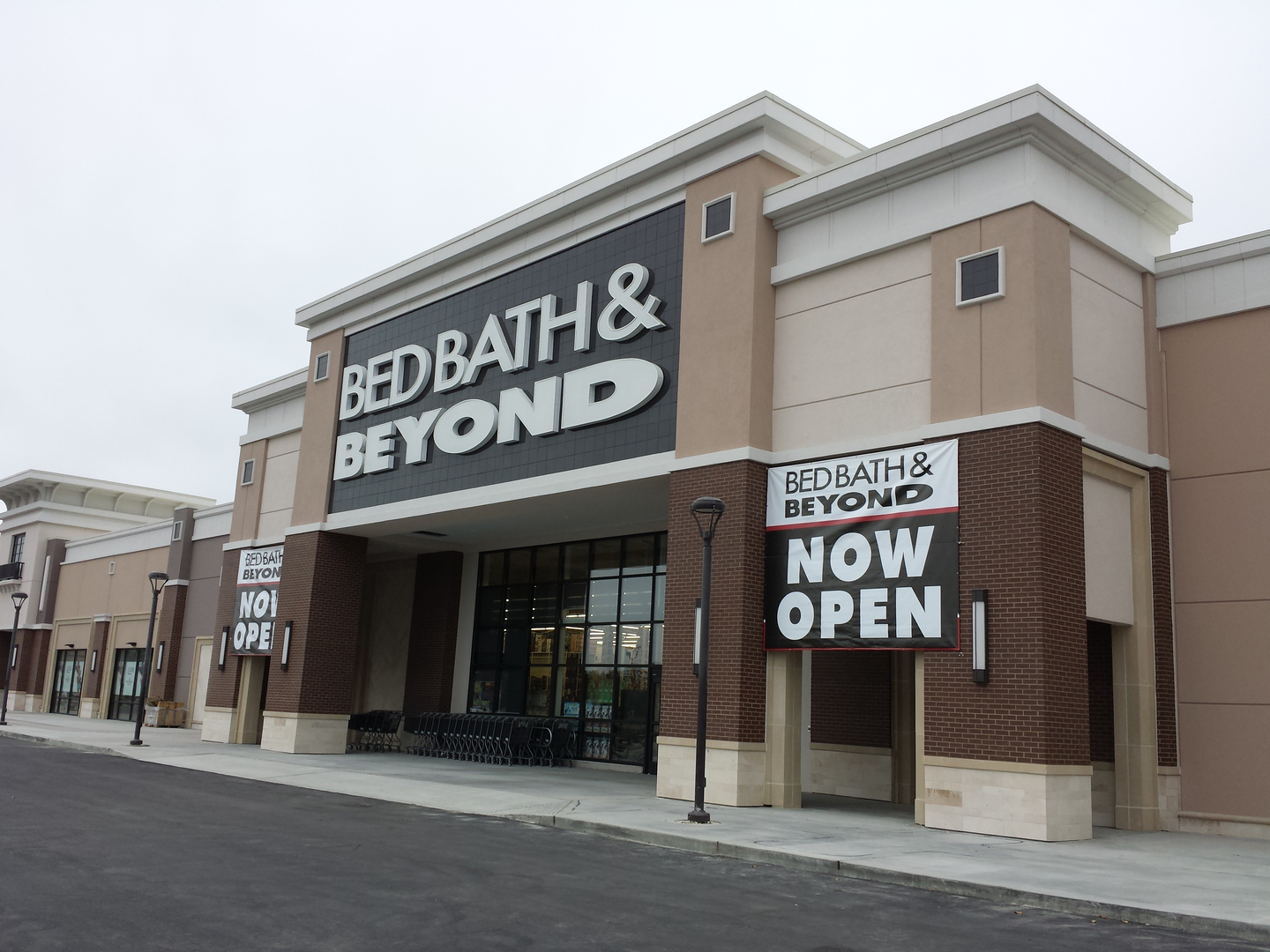 Gallery Juban Crossing