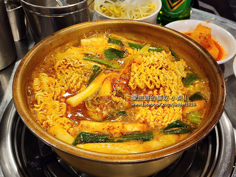 首爾弘大美食 \ 鐘路雞林蒜蓉辣雞湯(微辣)延南店，白種元老師推薦的超人氣韓國在地美食老店！