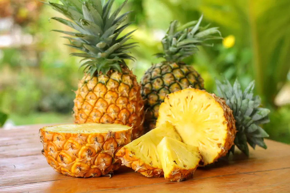 Is Pineapple Keto Friendly? Carbs + Health Benefits
