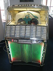 Jukebox repair restoration and servicing of Wurlitzer Rockola