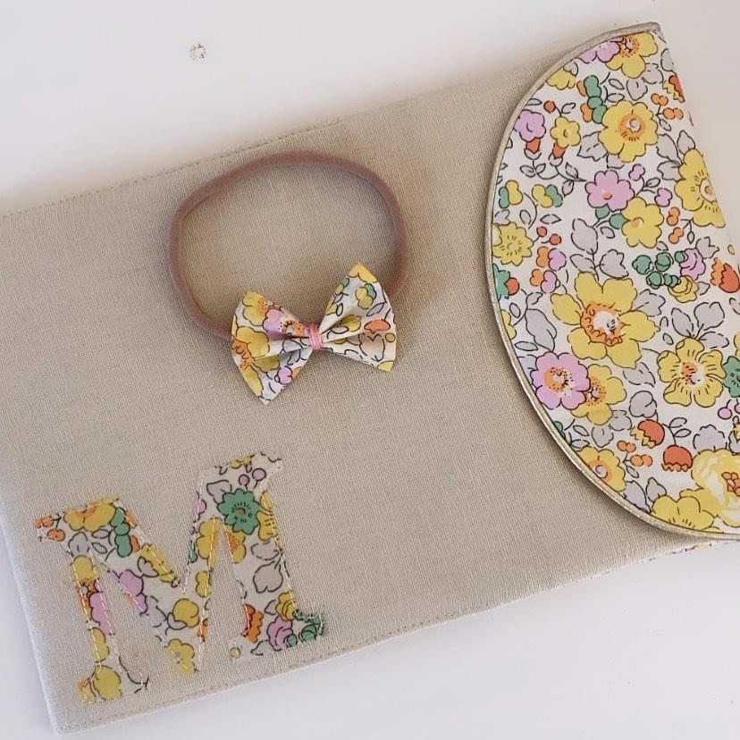 Baby Health Record Book Cover Jules Dort