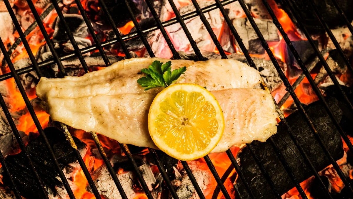 How to Cook Frozen Fish Filets? [5 Best Ways]