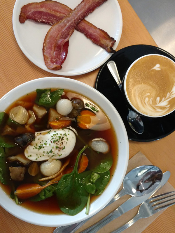 Julie’s Julie's Coffee & Tea Garden